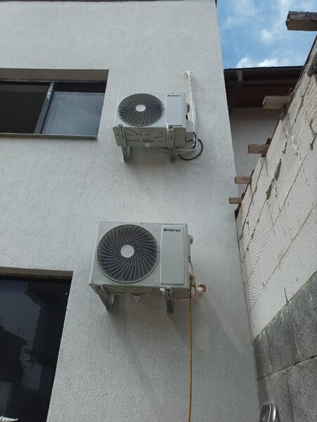 Service Aer Conditionat Bucuresti/ Ilfov Montaj, Reparatii si Igienizare AC